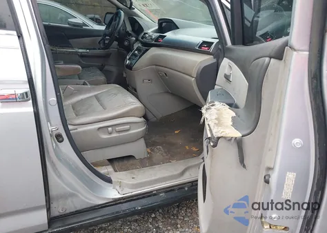 2011 Honda Odyssey Ex-L from USA, damaged, VIN 5FNRL5H61BB041097